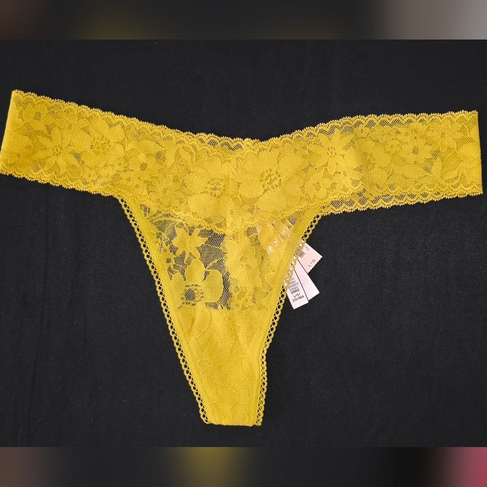 Victoria’s Secret Floral Lace V-String Thong - Mustard Yellow - Large